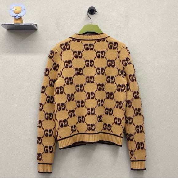Gucci Women's Tan and Dark Brown Cardigan - Picture 2 of 5